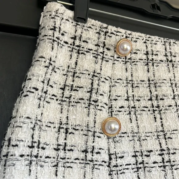 High Waist Tweed Plaid Mini Skirt - Picture 7 of 16